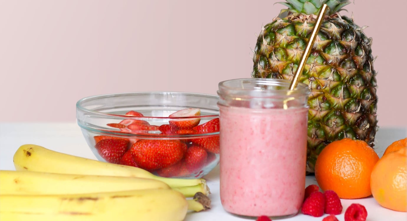 smoothie-mleko-ovoce-zdravi-ananas